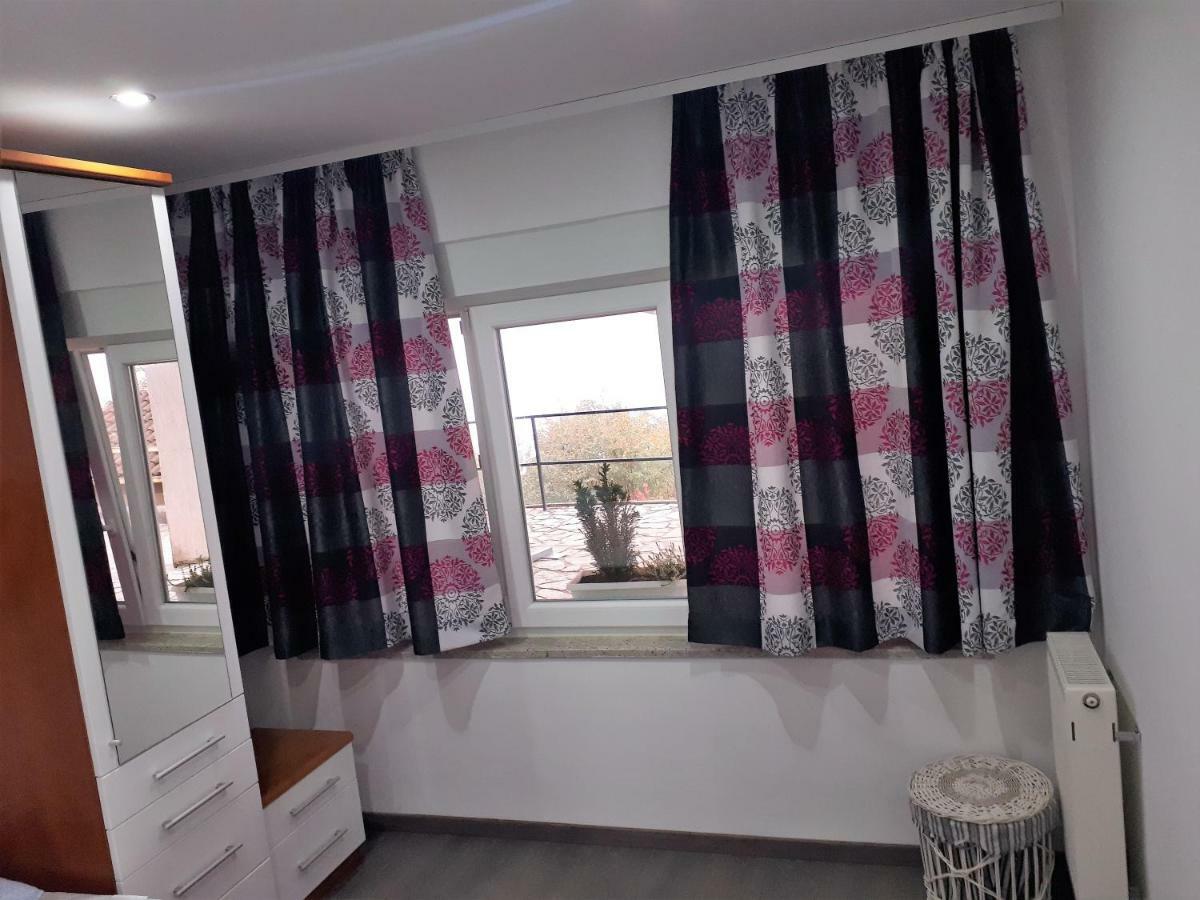 Apartment Korić Opatija Bagian luar foto