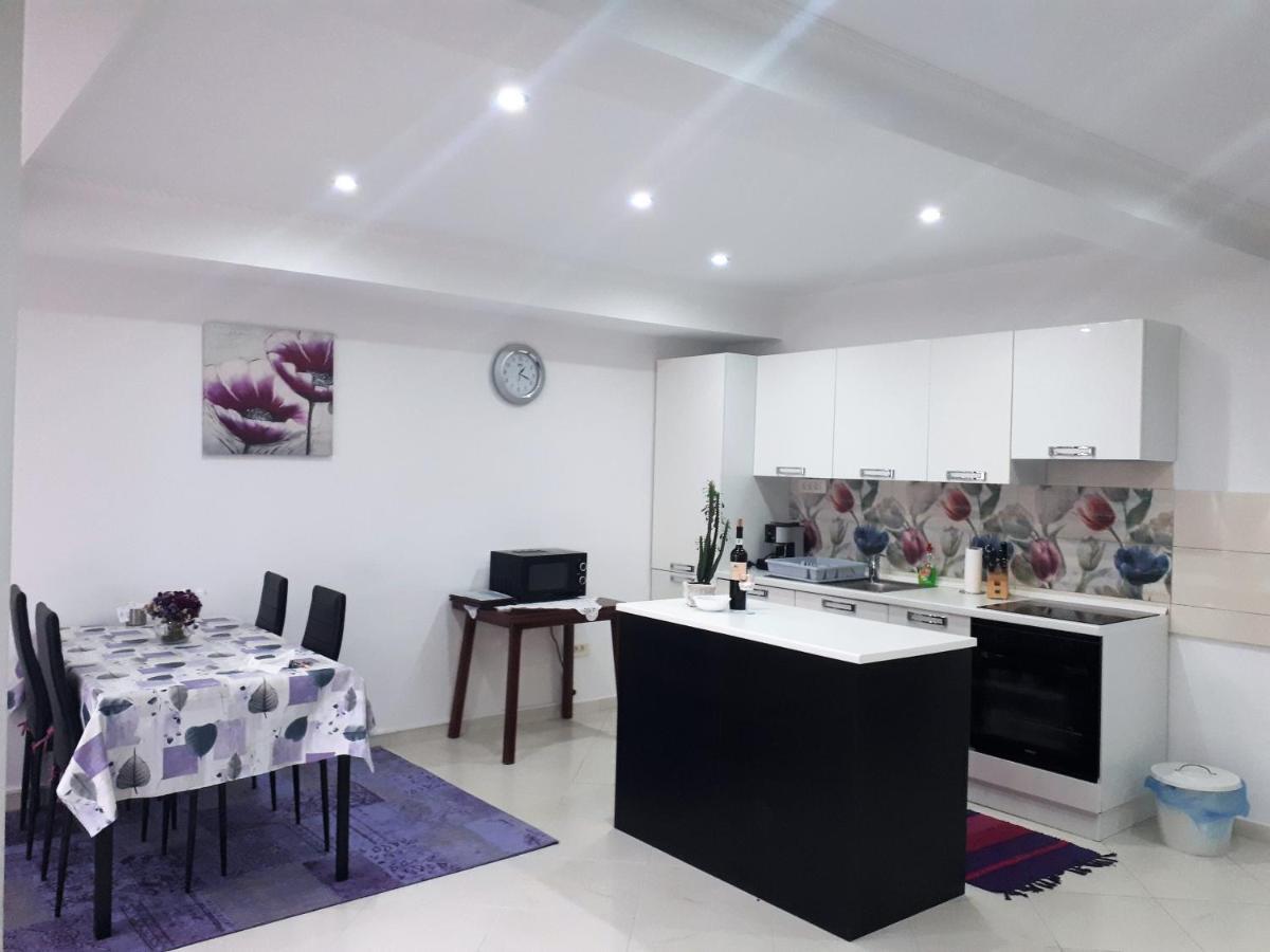 Apartment Korić Opatija Bagian luar foto